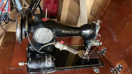 Modernage Sewing Machine