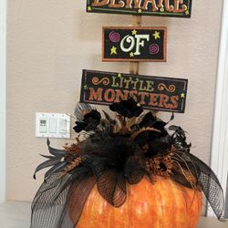 Unique Halloween Decoration 