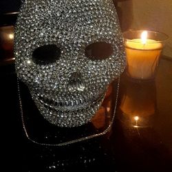 NEW BOUTIQUE DE FGG BLING SKULL PURSE