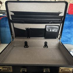 Stebco Hard Briefcase 