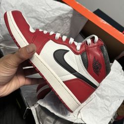 Nike Chicago Jordan 1 High Lost & Found