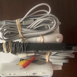 Nintendo Wii Console RVL-001 Game Cube Compatible with Controller Cables Tested