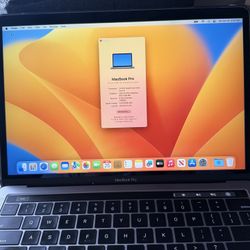 MacBook Pro 13-inch 2019 Core i5 8GB RAM (small shatter in screen bezel)