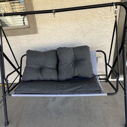 Outdoor 3-Seat Patio Swing with Cushions
