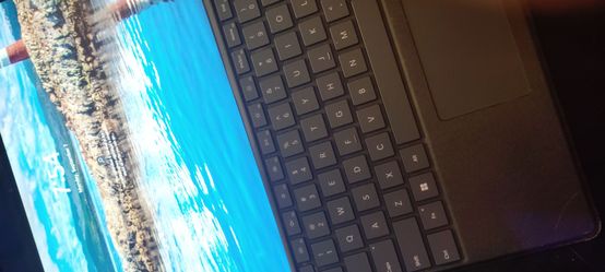 Microsoft Surface Laptop