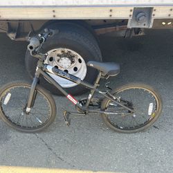 Free Agent Bmx Bike