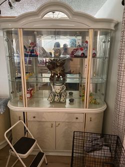 White Wood and Glass Curio Display Cabinet