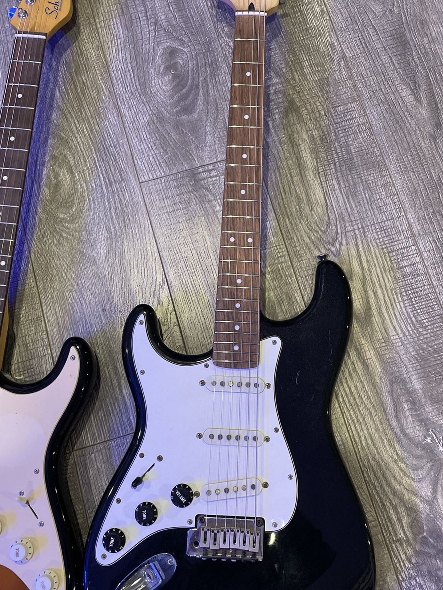 Fender Squier Guitar