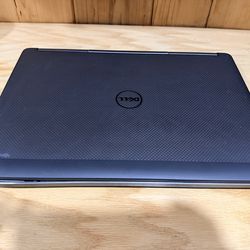 Dell i7 16GB RAM – Works With Charger