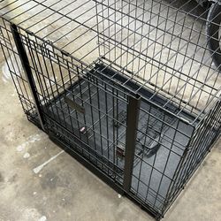 Animal Crate Like New