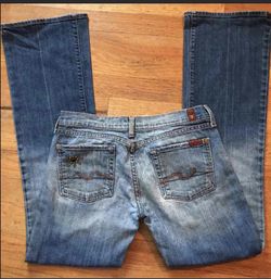 SIZE 28/31 7 FOR ALL MANKIND LOWRISE BOOTCUT