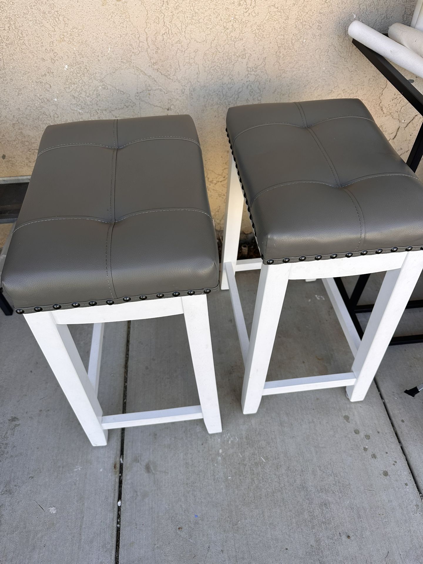 Bar Stools 