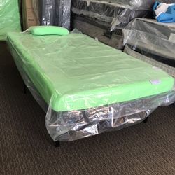 7” Kidz Twin Memory Foam Mattress With Pillow