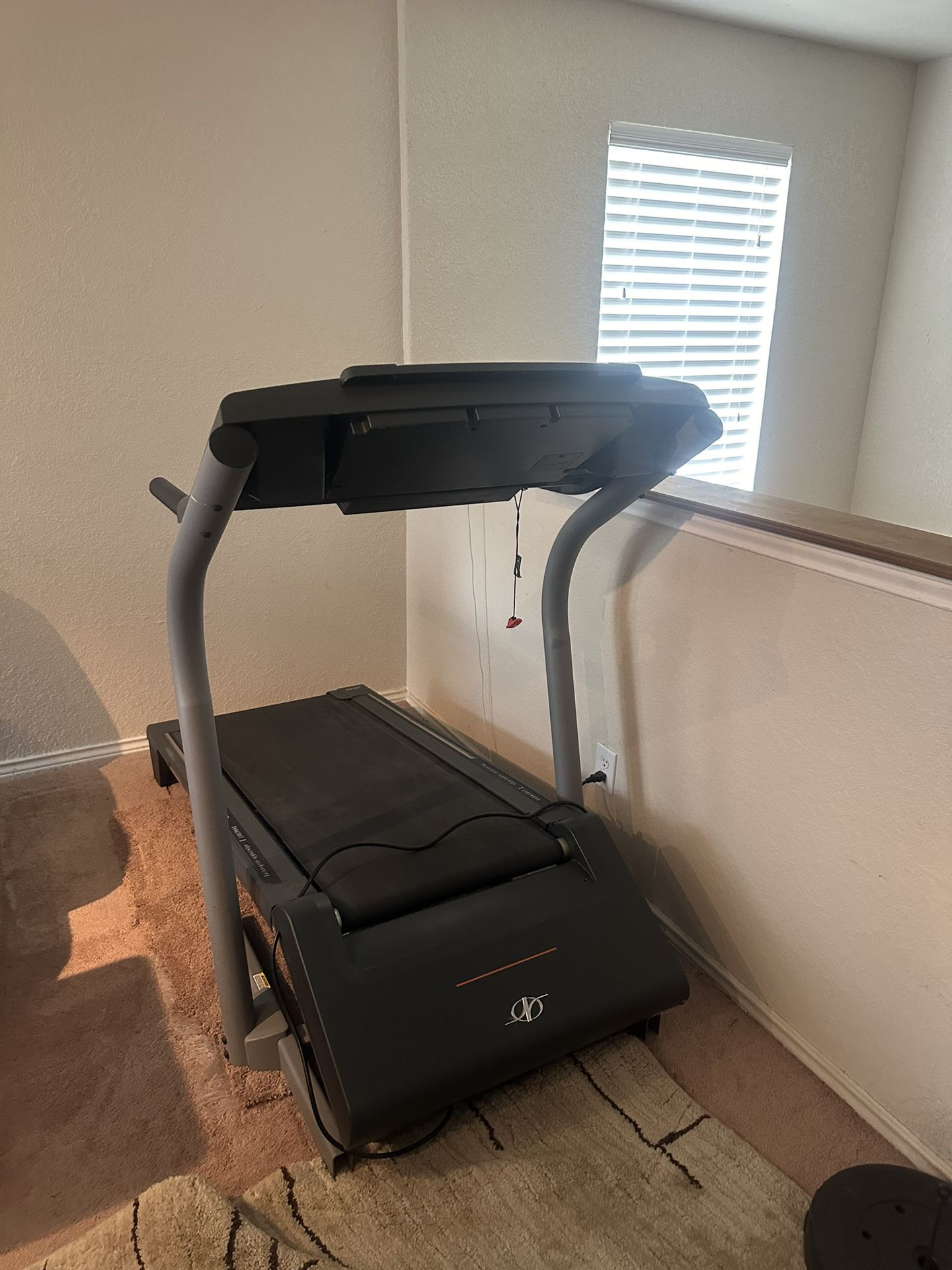 Treadmill/Elliptical