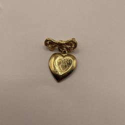 Vintage Gold Tone Brooch- Etched Heart With Bow