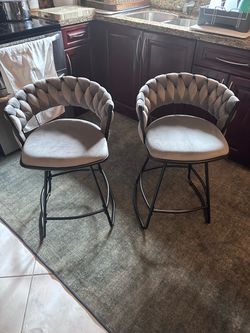 NEW Andeworld 26'' Bar Stools with Woven Back set of 2, Modern Velvet Barstools