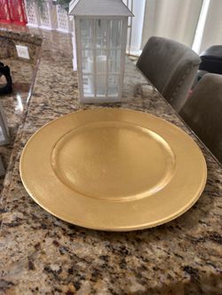 190 Gold Charger Plates
