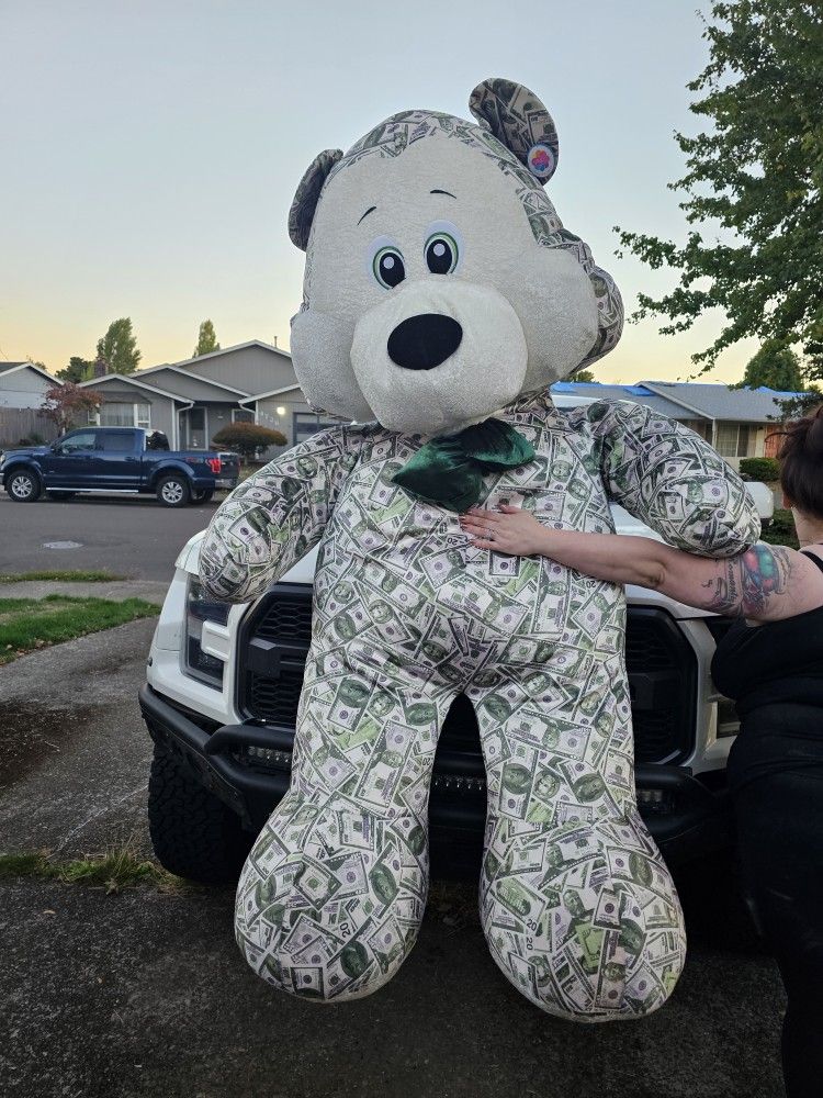 Giant Money Bear