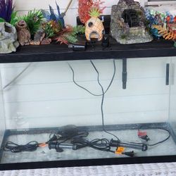 30 Gallon Fish Tank/Aquarium With Stand