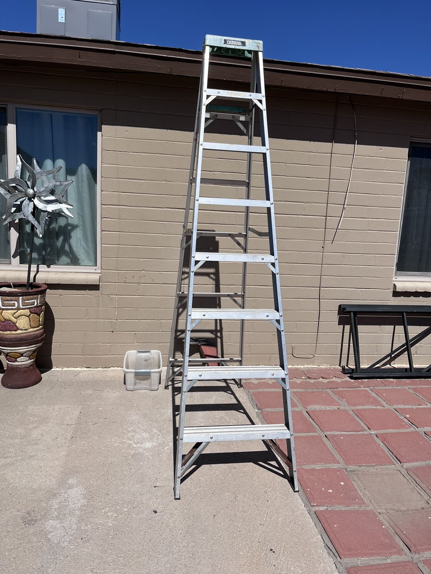 8ft Gorilla Ladder