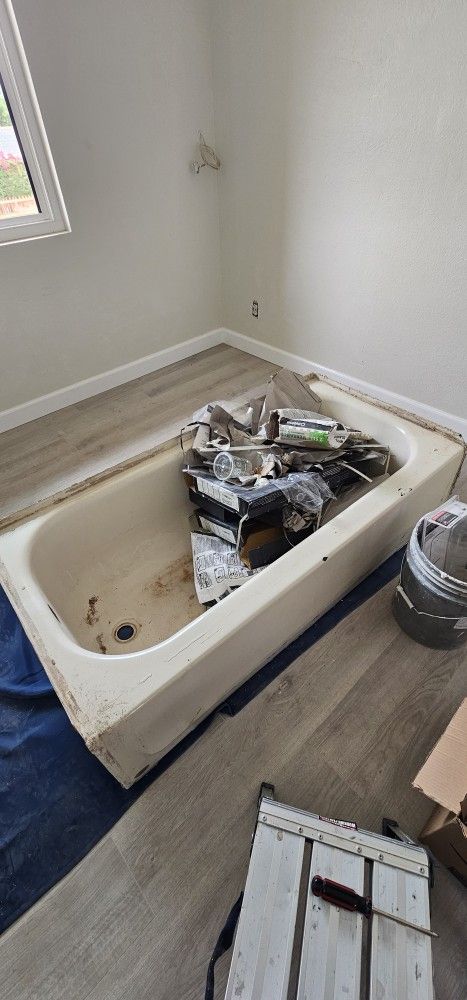 Free Metal / Steel Tub