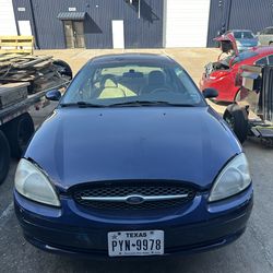 2000 Ford Taurus
