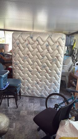 Queen Mattress And Box Spring
