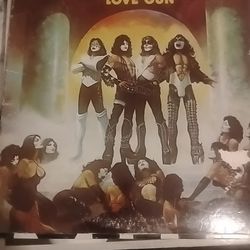 Vintage Kiss Records 