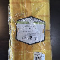 Cloth Napkin. New eco friendly, Yellow/Orange plaid