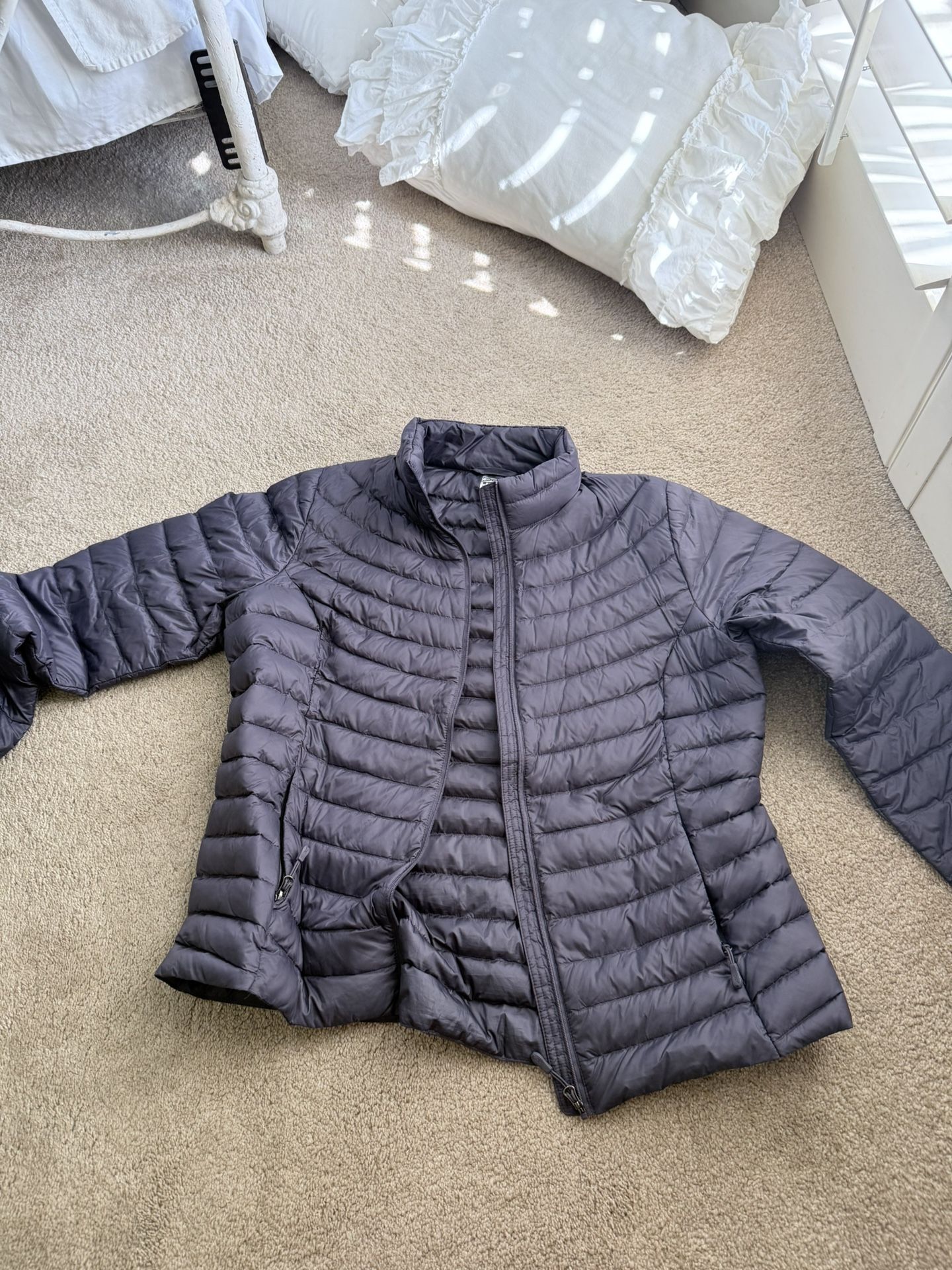 Women 32 Heat Puffy Size L