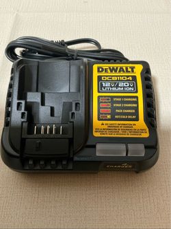 DeWalt. 12V/20V MAX Lithium Ion 4 Amp Battery Charger. DCB1104.