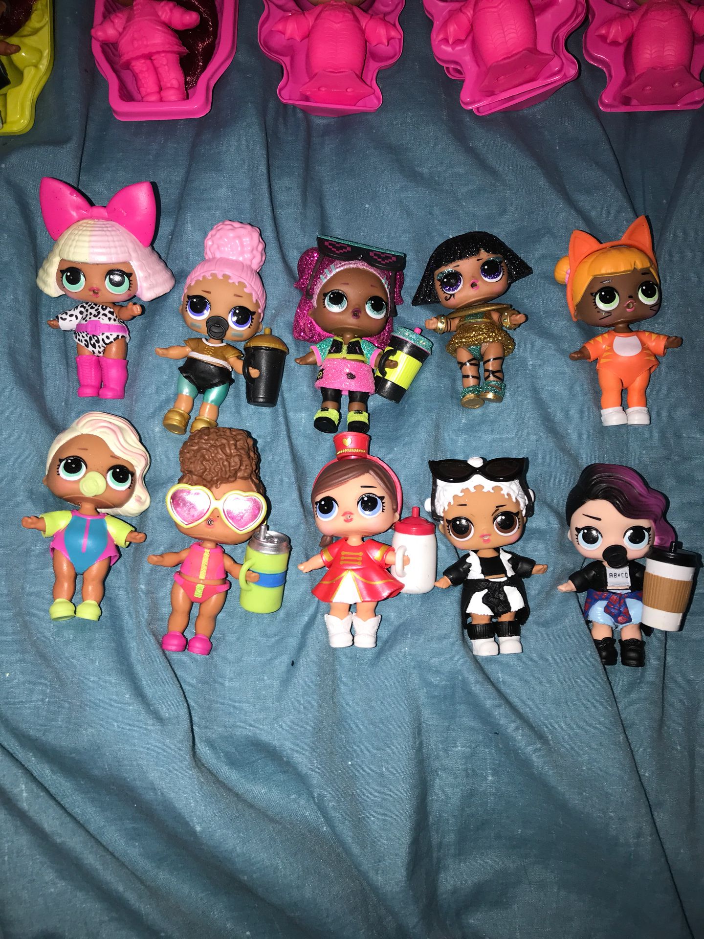 Lol surprise dolls - 10 random dolls