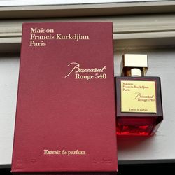 Baccarat Rouge 540 Extrait de Parfum