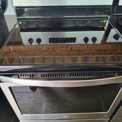 Stove Eléctrica Wirhpool Disponible 