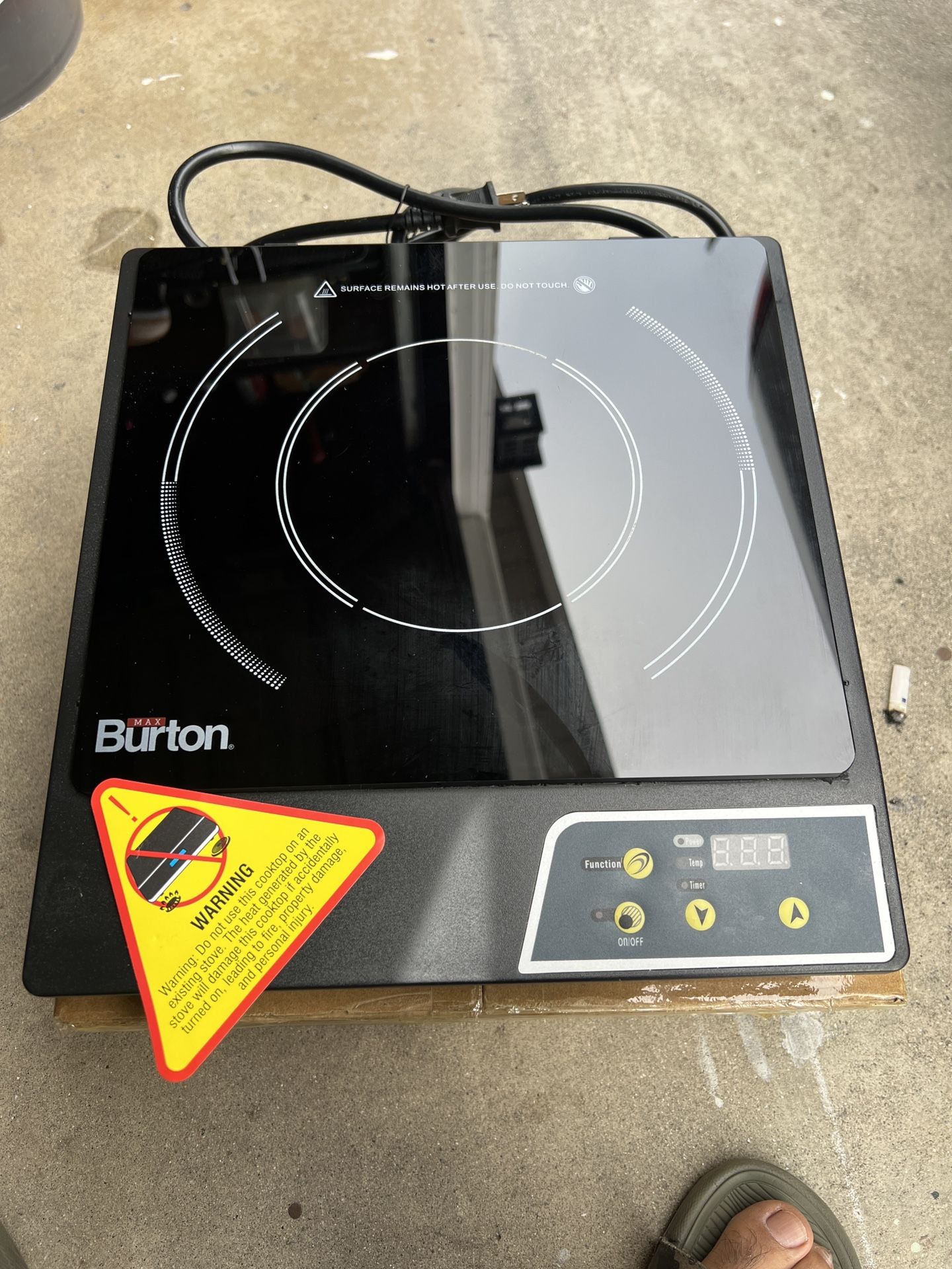 Max Burton 6000 Portable 1800 watt Cooktop
