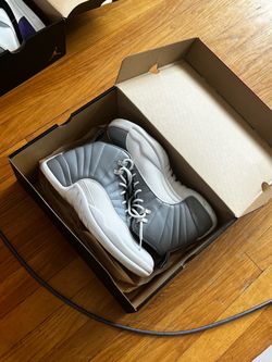Air Jordan 12 Retro “Stealth”