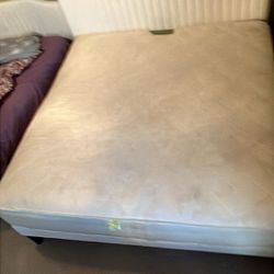 King Size Bed Frame And Heirloom Mattress 