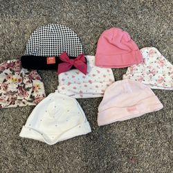 Baby girl Hats & 9m Clothes 