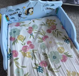 Toddler bed with mattress