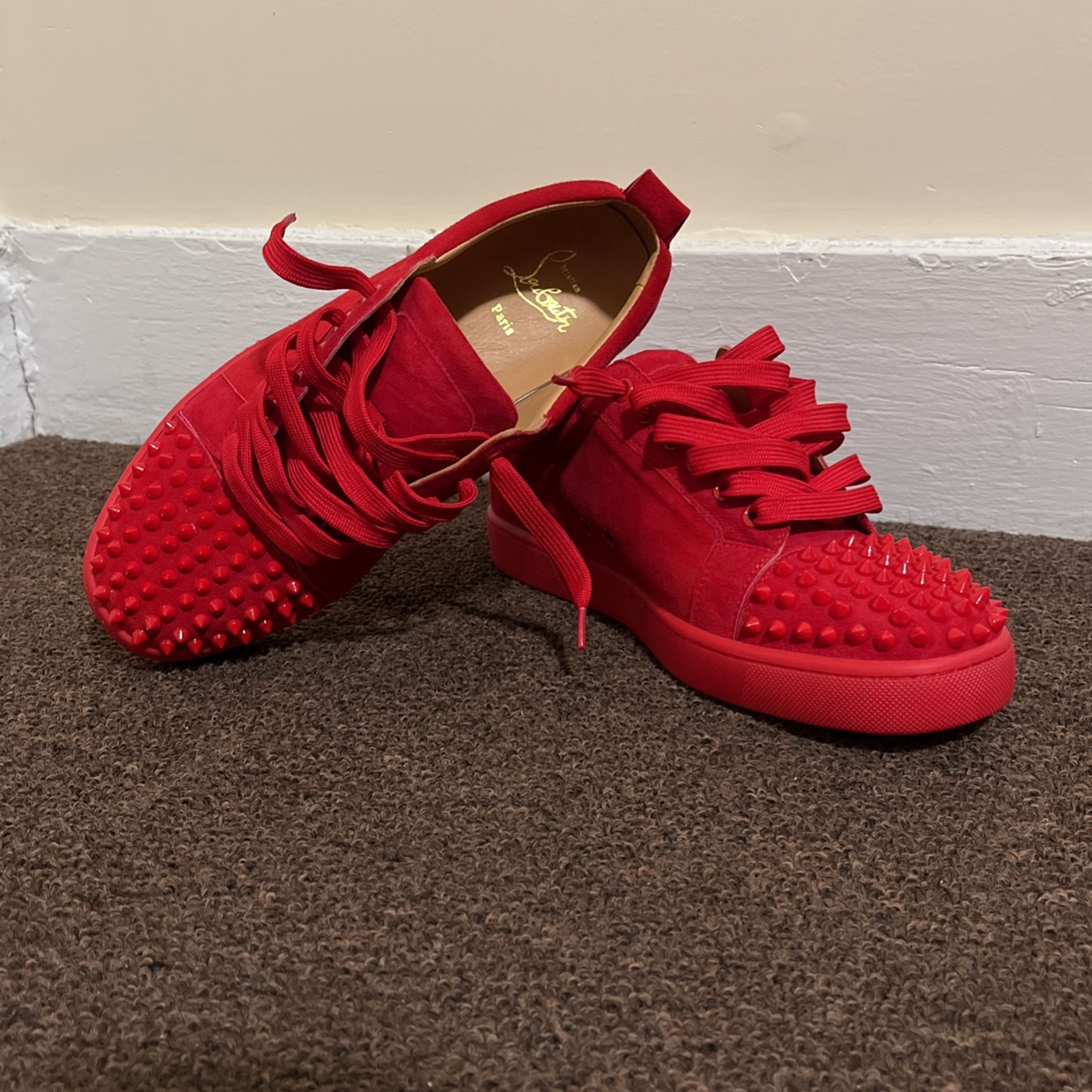 Red Bottoms Christian Louboutin 8.5