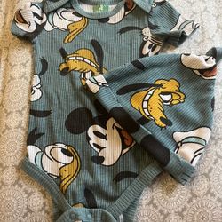 Disney Onies And Hat 