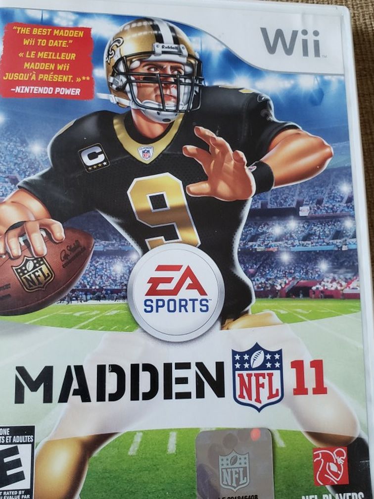 Madden NFL 11 (Nintendo Wii, 2010) Game
