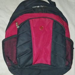 Preowned Swissgear 16" Laptop Computer Backpack Victorinox Camping Hiking School