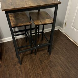 High table with 2 high bench