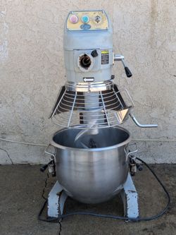 SP20 Globe Commercial Planetary Floor Mixer