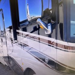 2015 SOUTHWIND 36L