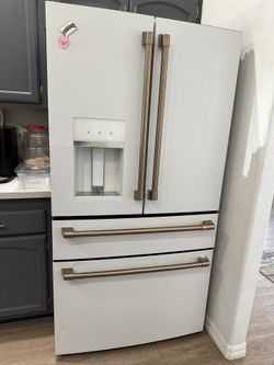 Refrigerador General Electric GE Café
