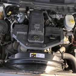 Dodge Ram2500 Cummins Turbo Diesel 2013