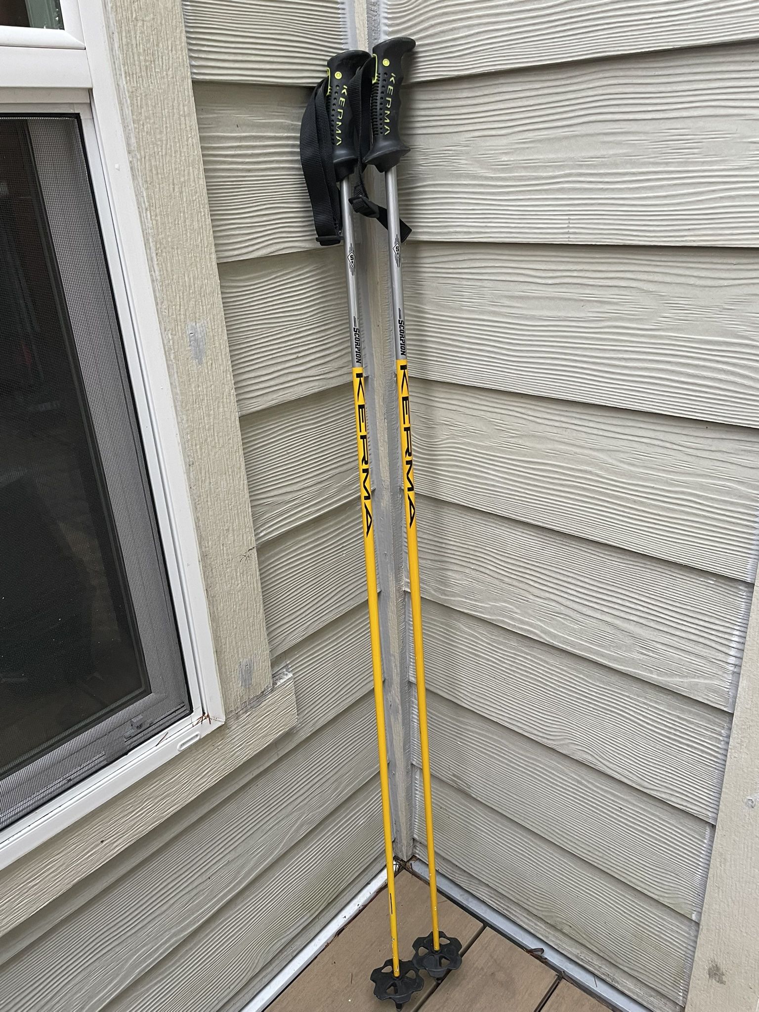 Kerma Scorpion 134cm Ski Poles