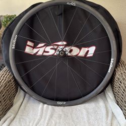 Vision KOM Wheelset. 700c Carbon  11 Speed